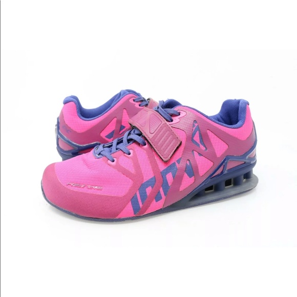 pink lifting shoes